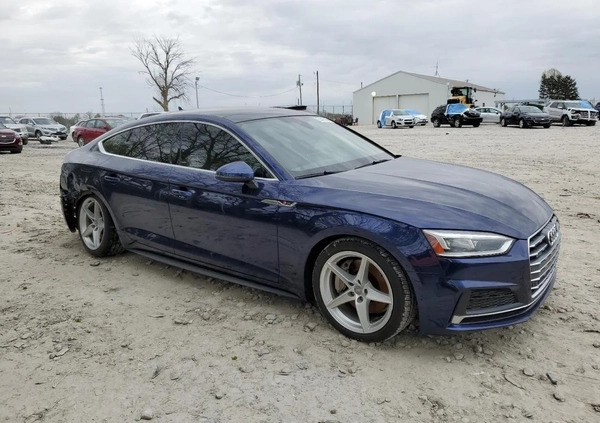 Audi A5 cena 51900 przebieg: 61740, rok produkcji 2018 z Poznań małe 46